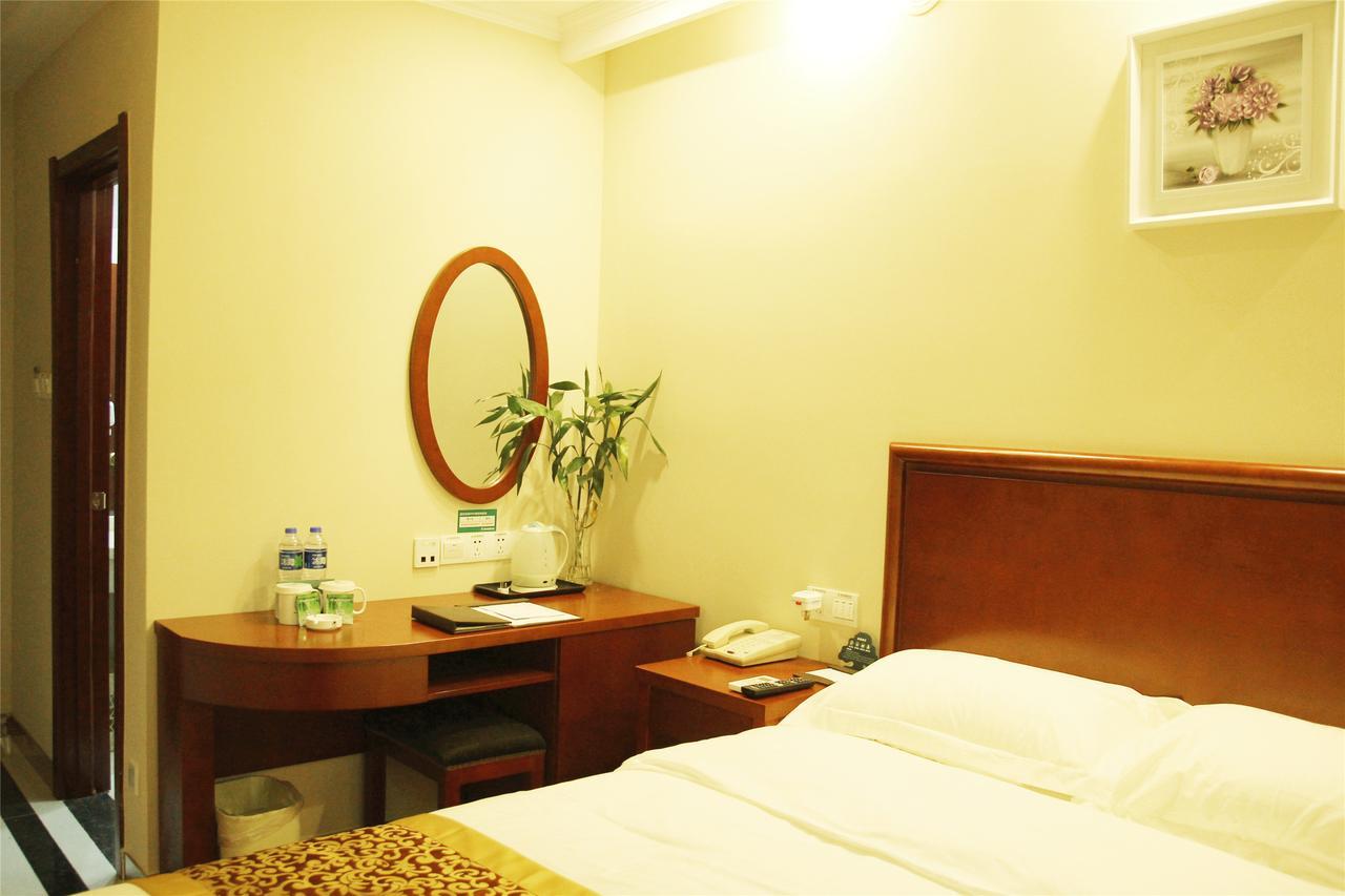 GreenTree Inn AnHui GuangDe ZhongYang LeCheng Business Hotel Exterior foto